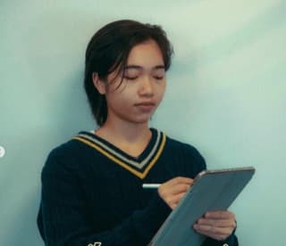 Tuyet Anh Le